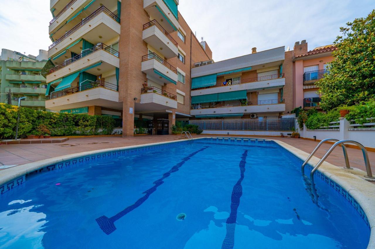Homeholidaysrentals Margot - Costa Barcelona Pineda de Mar Exteriör bild