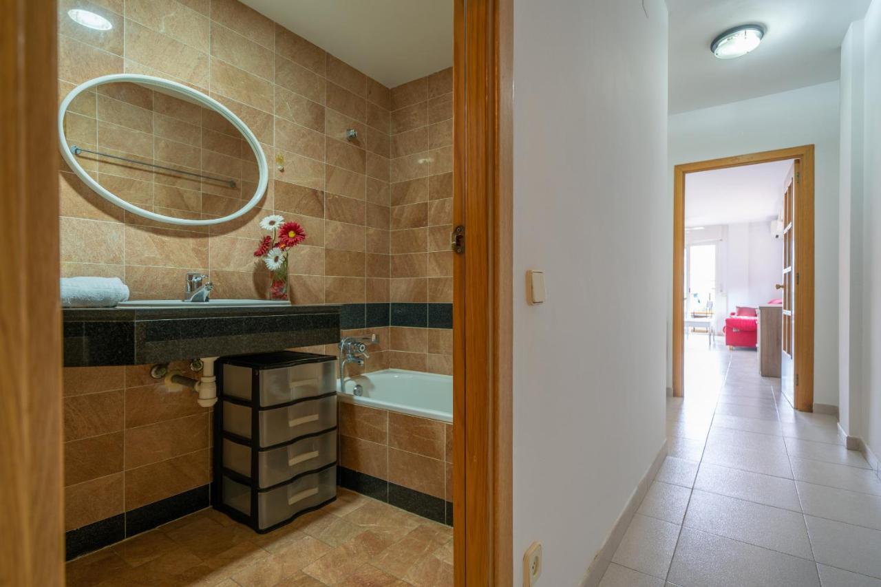 Homeholidaysrentals Margot - Costa Barcelona Pineda de Mar Exteriör bild